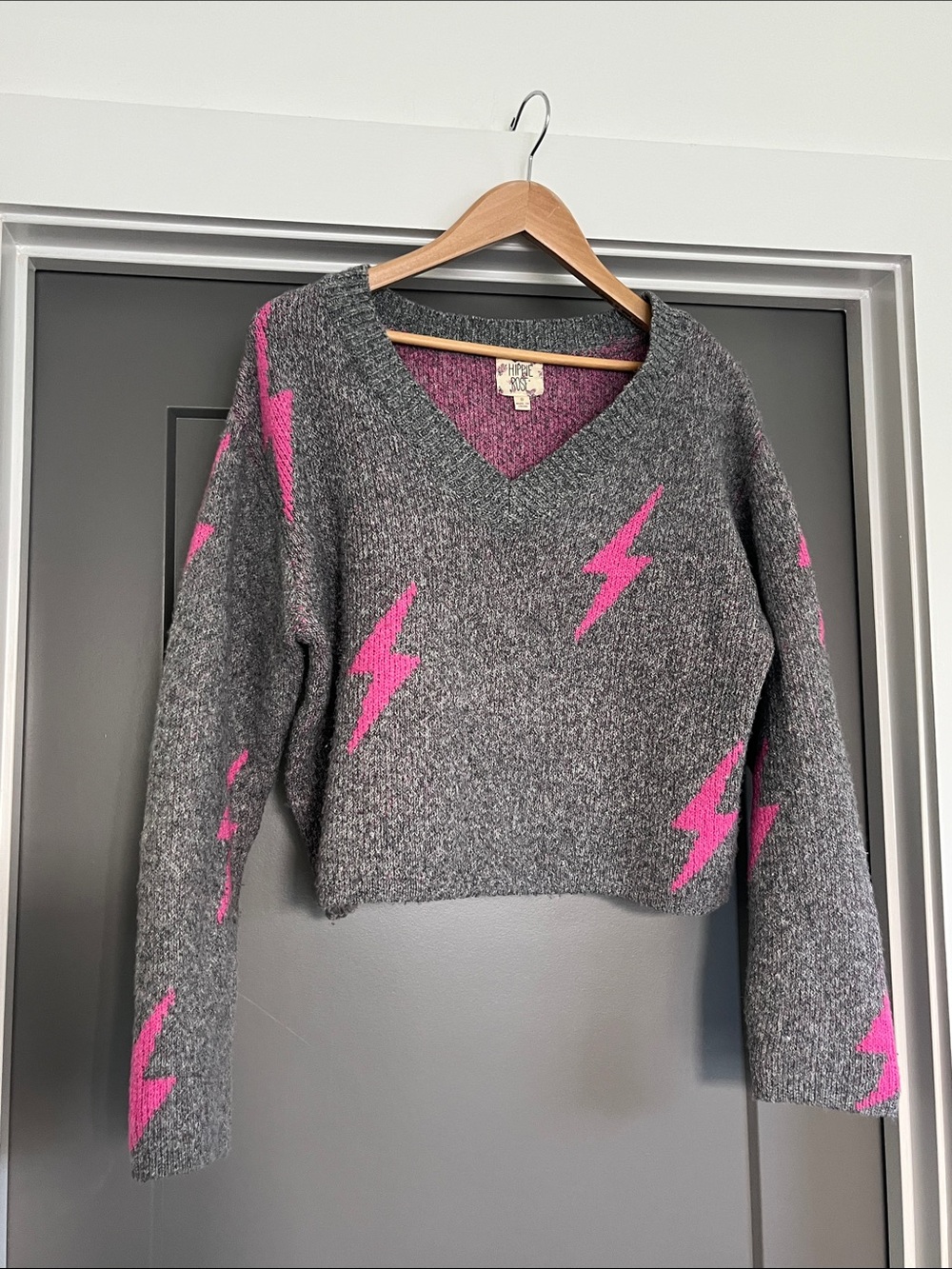 V-Neck Gray Cropped Sweater with Pink Lightning Bolts - Women